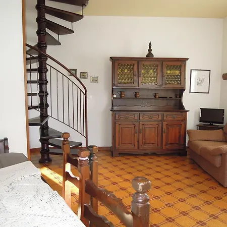 Apartament Cozy With Shared Pool