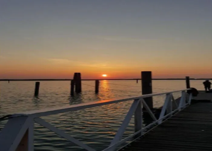 Cozy With Shared Pool 公寓 比比翁